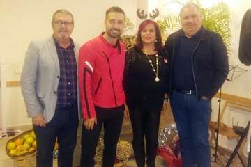 Alegría en El Roque Azucarero en la bienvenida a la Navidad (Foto TA)